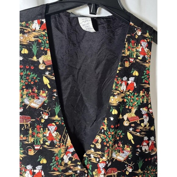 S Robyn-Lyn Woman Graphic Farm Vest With Buttons Shell:100% Cotton/acetate - Picture 3 of 6